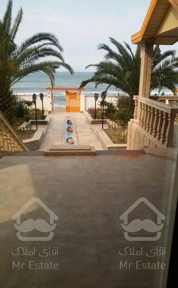 اجاره ویلا باغی استخردار سه خواب لب دریا
