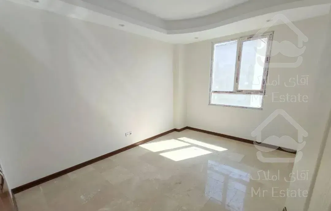 آپارتمان ۱۳۰ متری فول امکانات