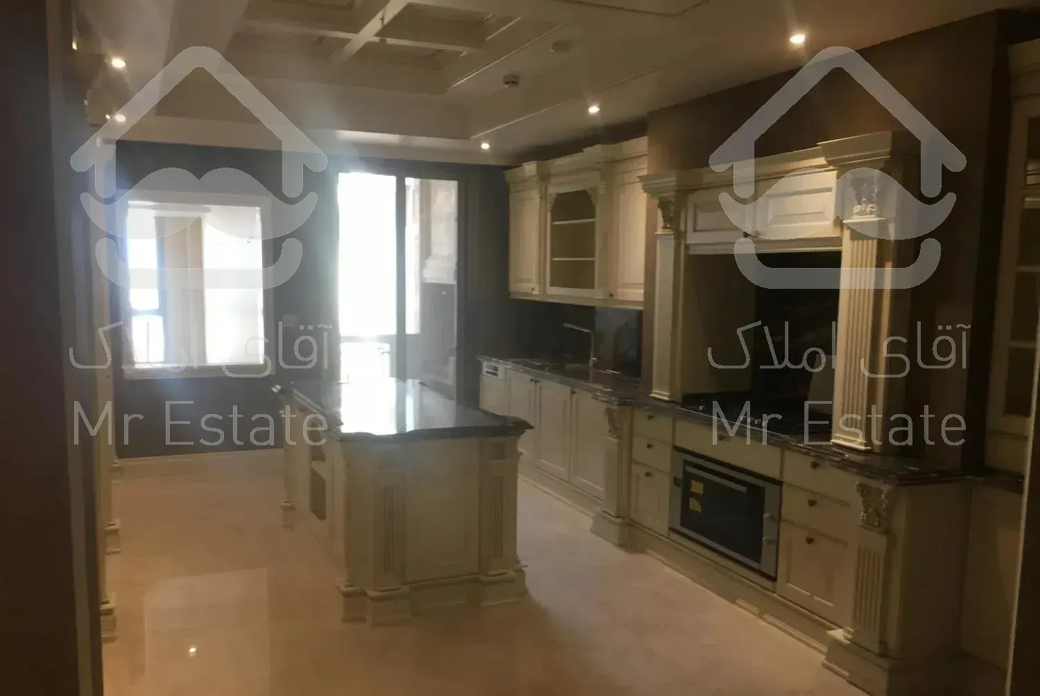 ۳۶۰ متر ولنجک / برج باغ کلاسیک