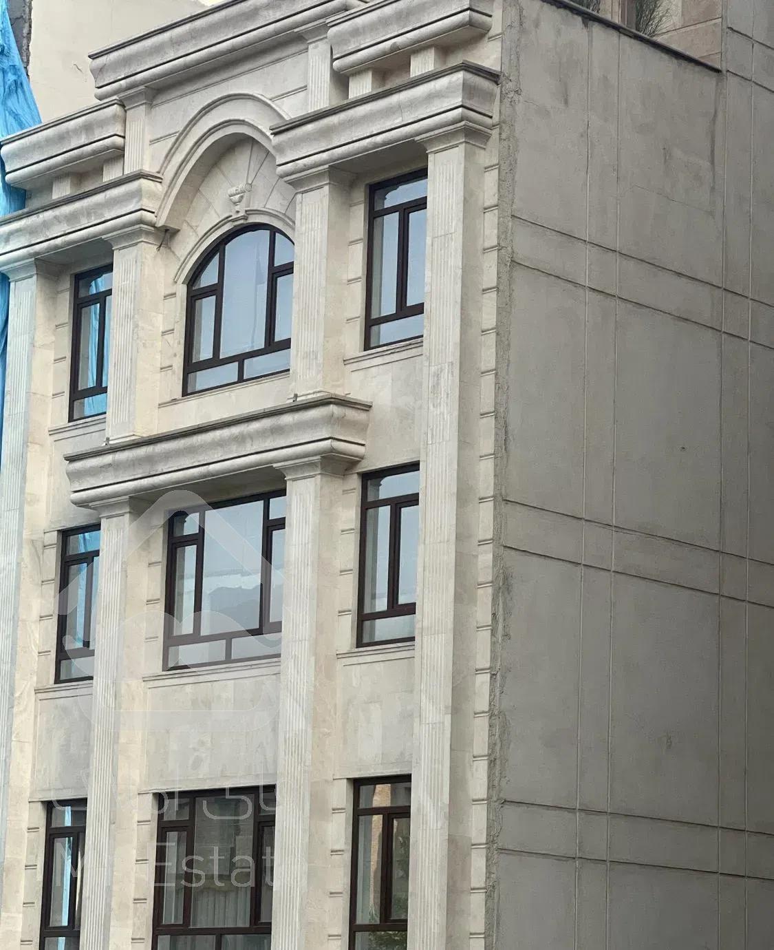 فرشته ۹۵ متر ۴ ساله تختی