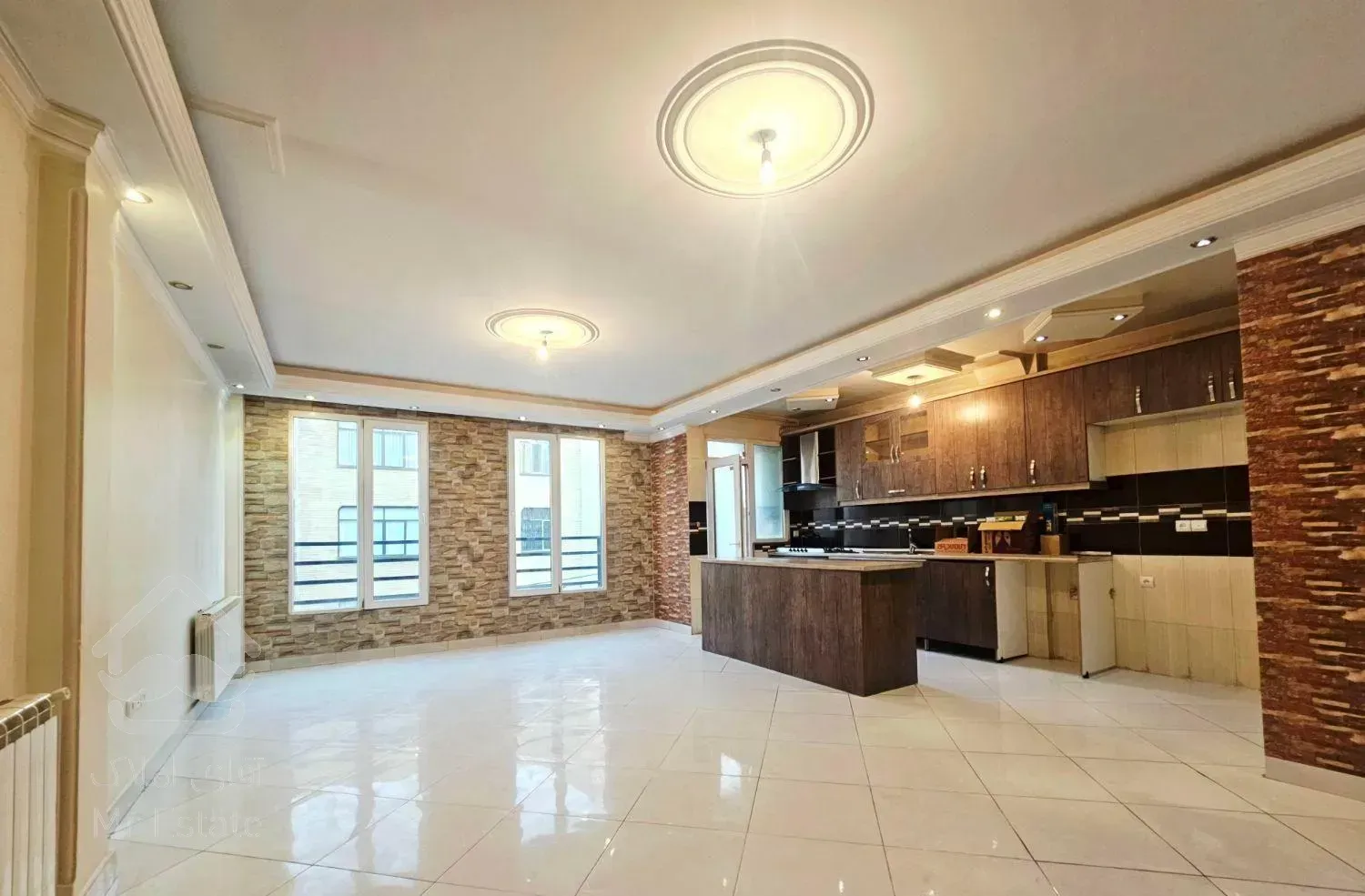 کلیم‌کاشانی 86متر۲خواب فول‌ تک‌واحدی سالن‌پرده خور