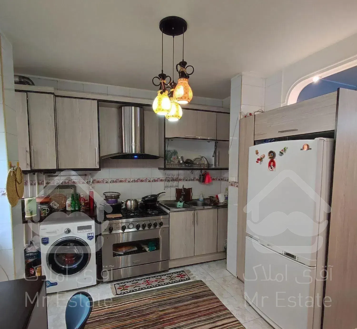 75 متر 1 خواب /غرق نور/ فول امکانات / بزرگمهر