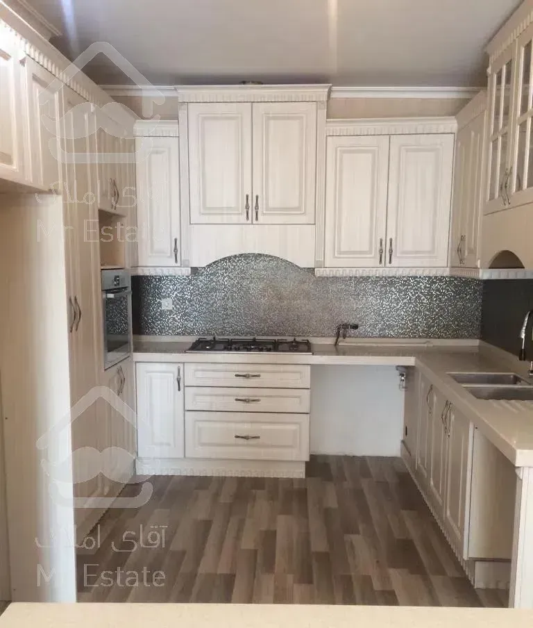 آپارتمان ۱۳۸ متر ۳ خواب  جردن