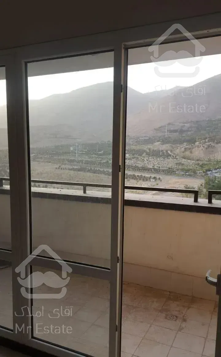 آپارتمان ۱۳۳متر کلیدنخورده ویو کوه آبشاربدون مشرف