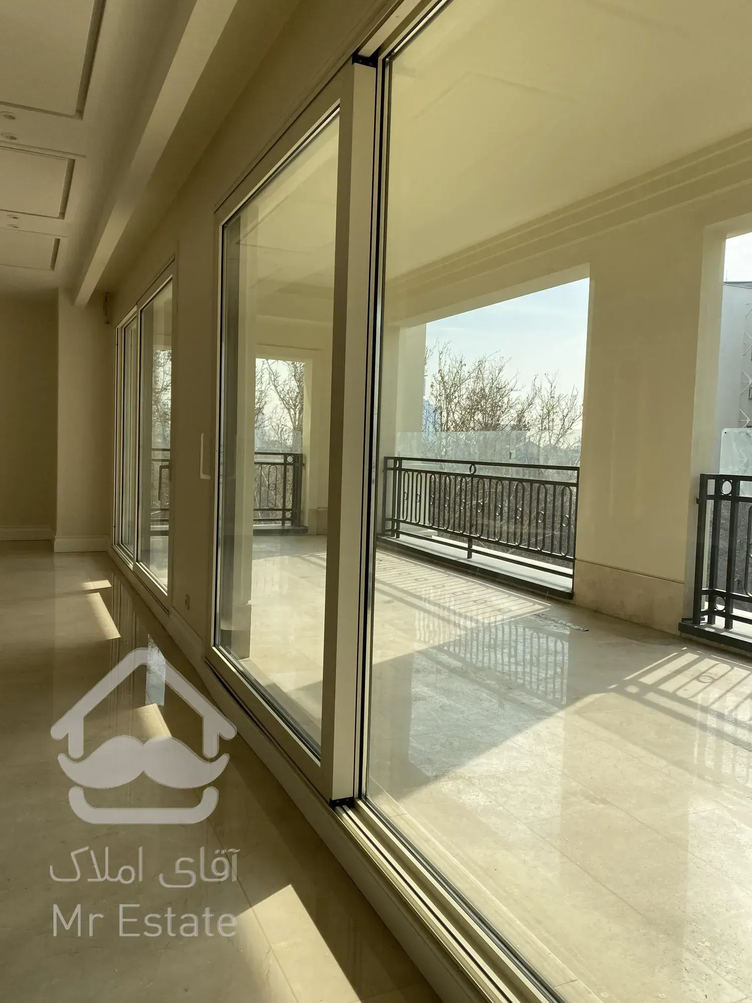 فروش ۵۷۰ متر - خاص ترین تکواحدی کلاسیک شمیران