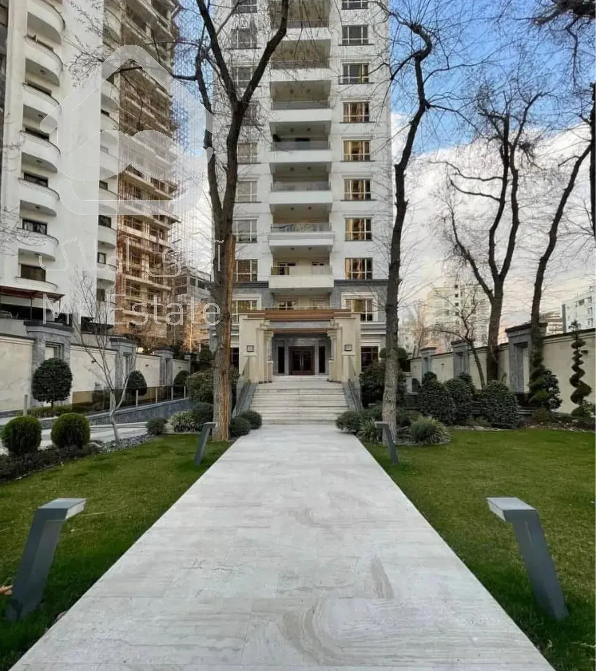 برج باغ ۲۹۸ متر ۳خ مستر پاگرد اختصاصی ۳مستر ۳P