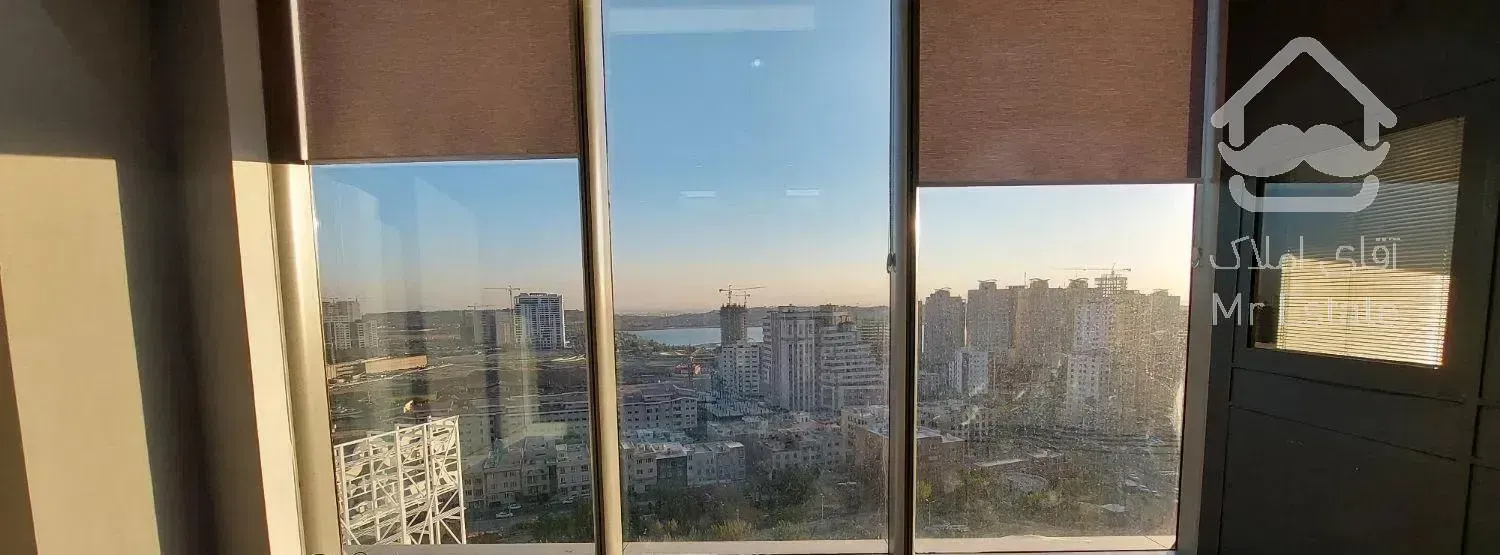 ۸۰‌متر اداری/ چیتگر / با دید دریاچه