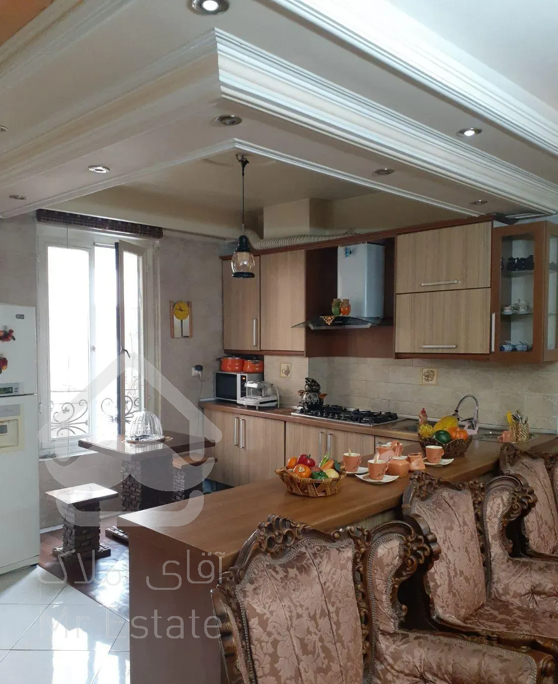 آپارتمان ۱۰۱متری تکواحدی( آسانسور و انباری)