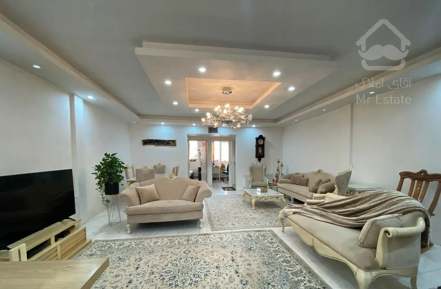 اپارتمان ۱۰۰ متری فول