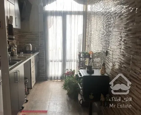 ۵۰ متری خوش نقشه و بازسازی شده در پونک