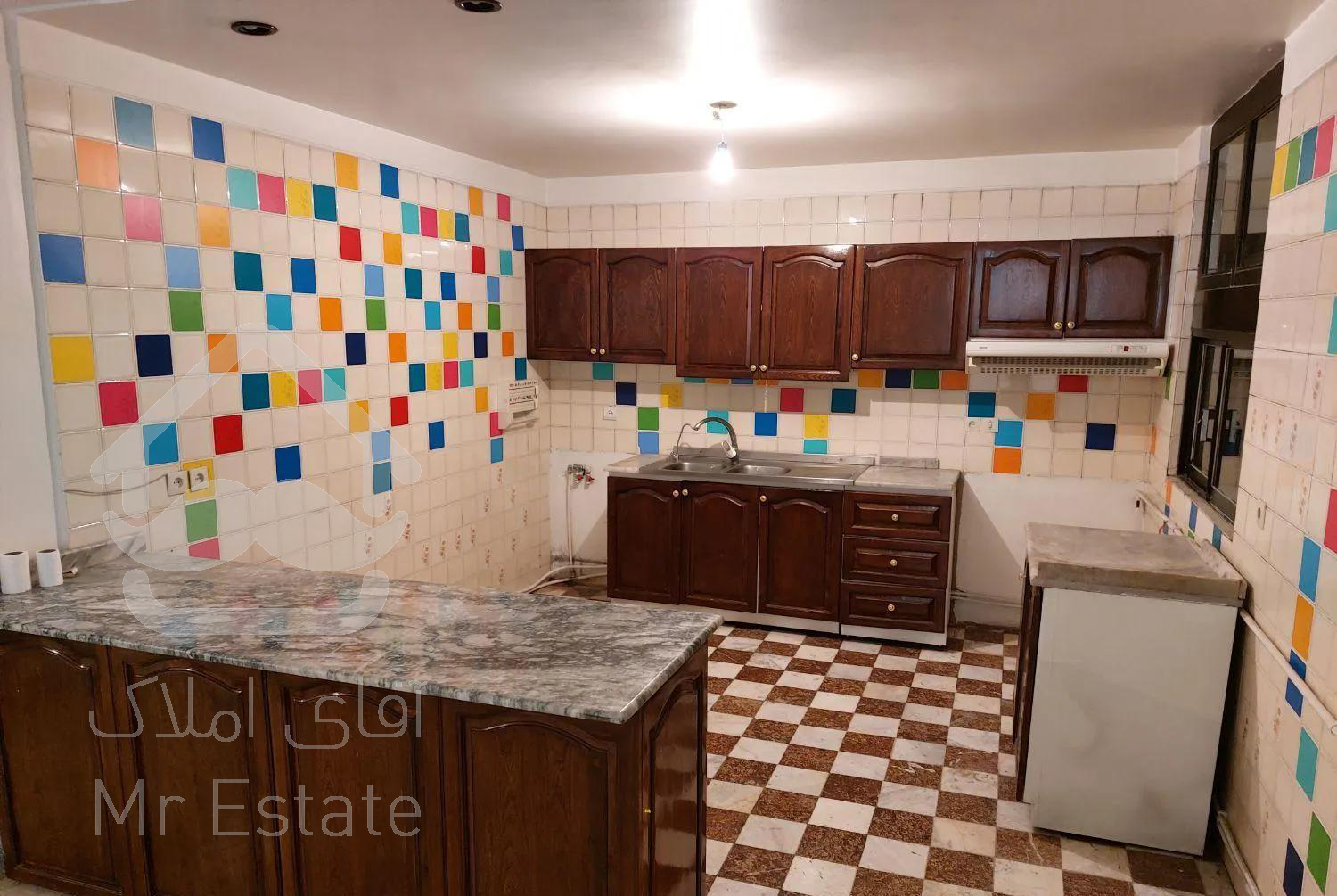 آپارتمان ۱۲۲ متری ۳ خوابه