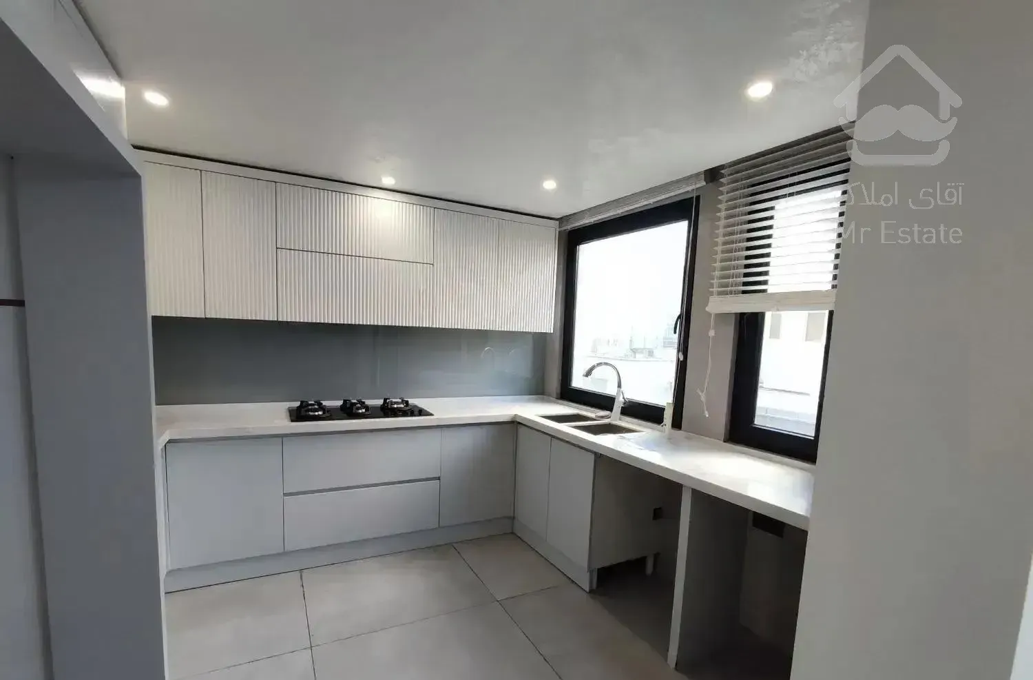 فرشته 210 متر 3 خواب / تک واحدی / فول بازسازی شده