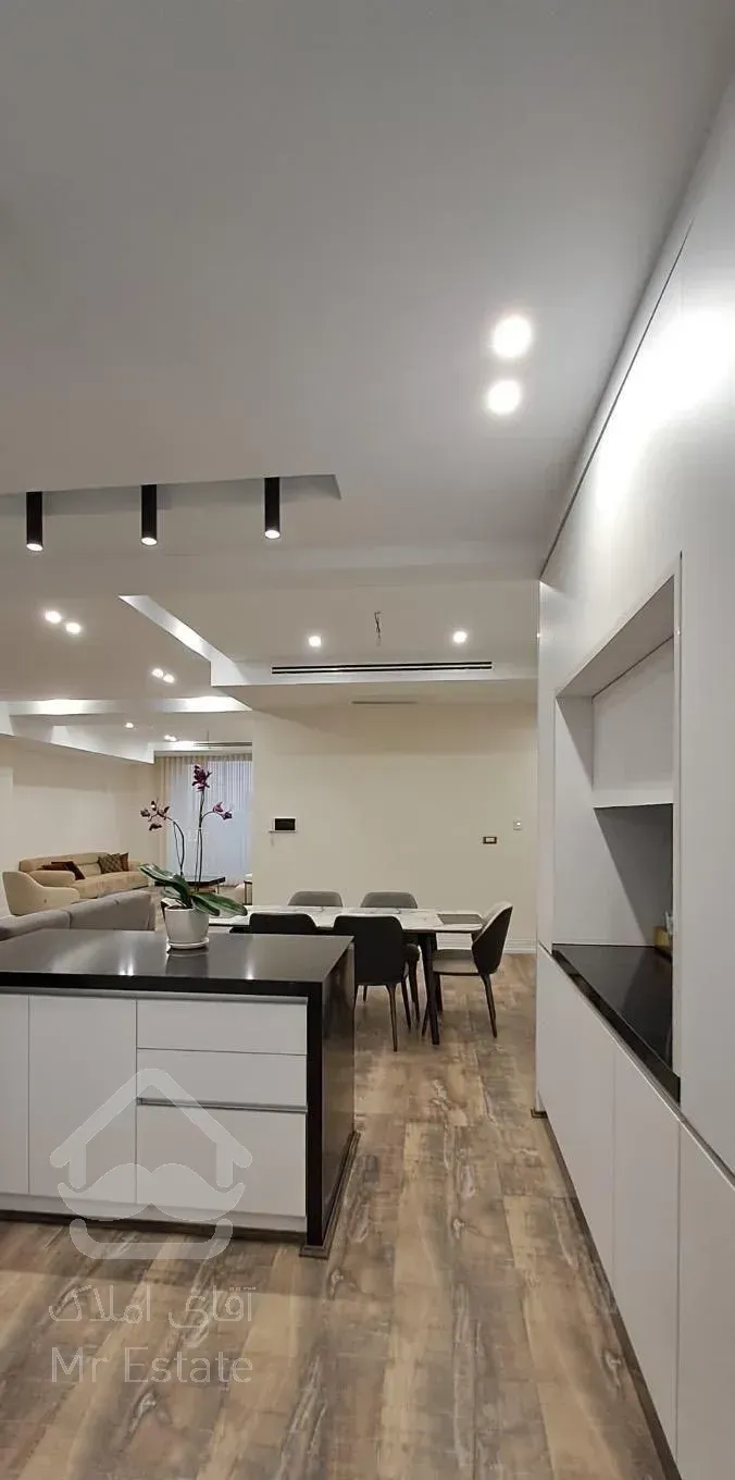 فرمانیه.156متر مدرن/فول مشاعات /ویو