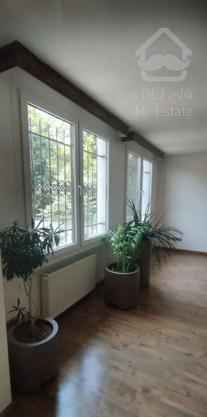 ۱۸۵متر / ۳ خوابه / کوچه مشجر/  فول بازسازی