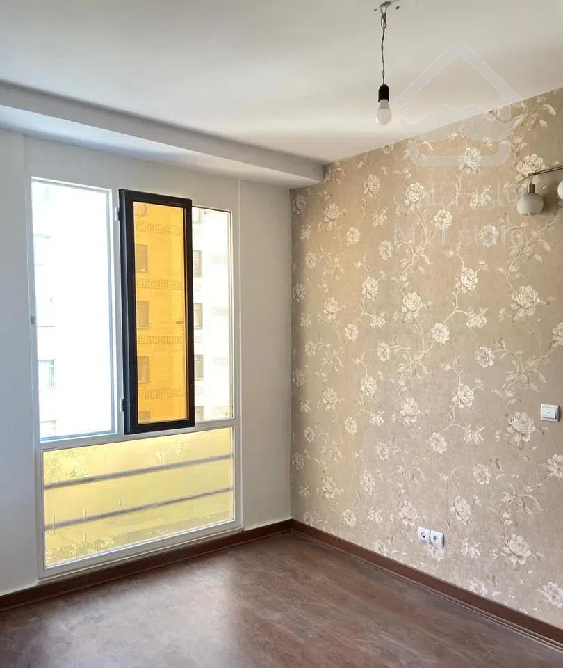 ۷۳ متر / ۲خوابه/ شمال بیمه/ کم واحد