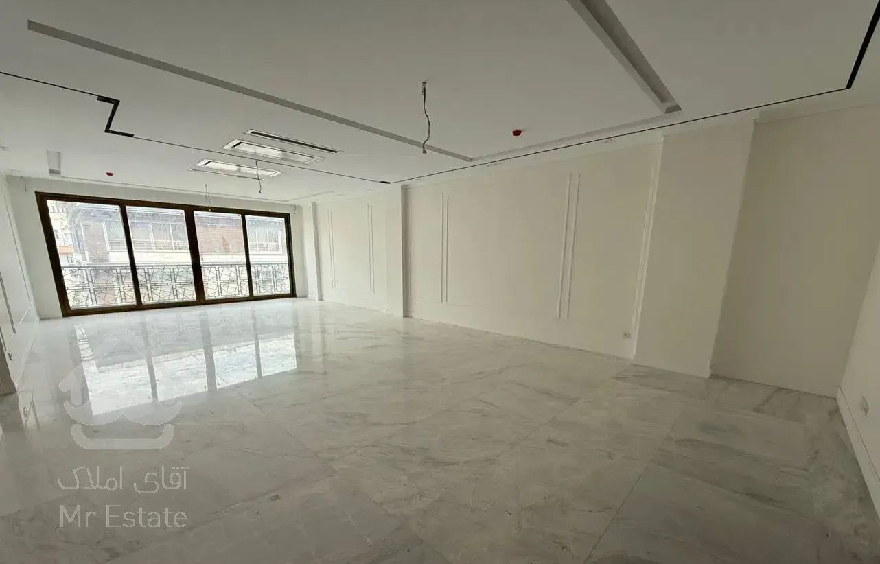 ۱۶۵ متر نوساز / تک واحدی مدرن /لوکیشن دنج پاسداران