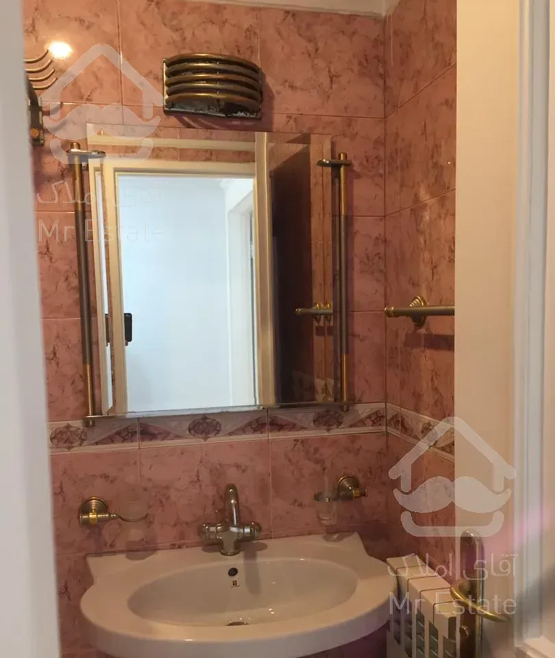 نیاوران۱۱۸متر دوخوابه دوبلکس خوش نقشه