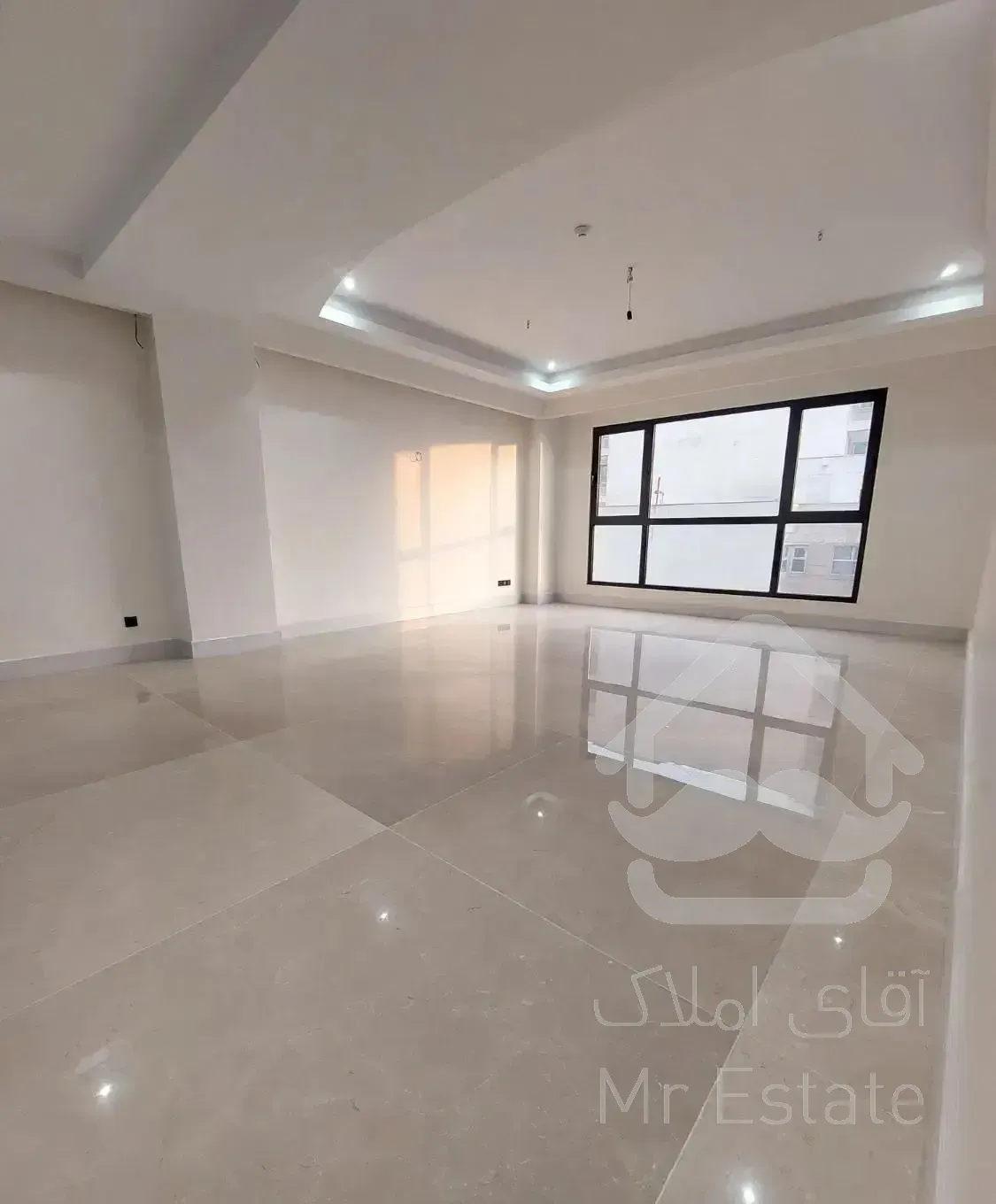 ۹۸متر/۲خواب/ویو ابدی/غرق نور