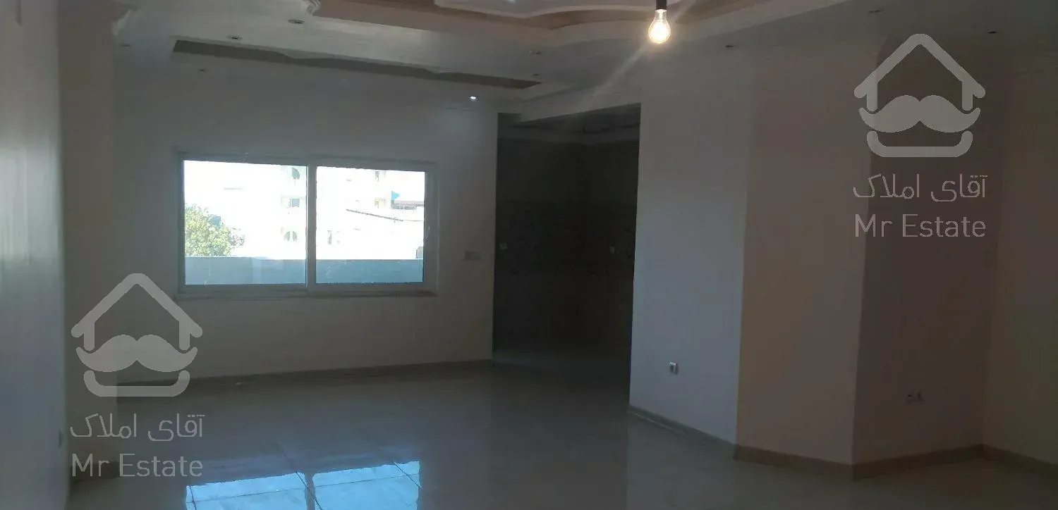 اپارتمان نوساز ۱۰۵ متری