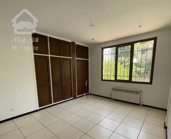 ۲۴۰ متر ویلایی شهرک غرب