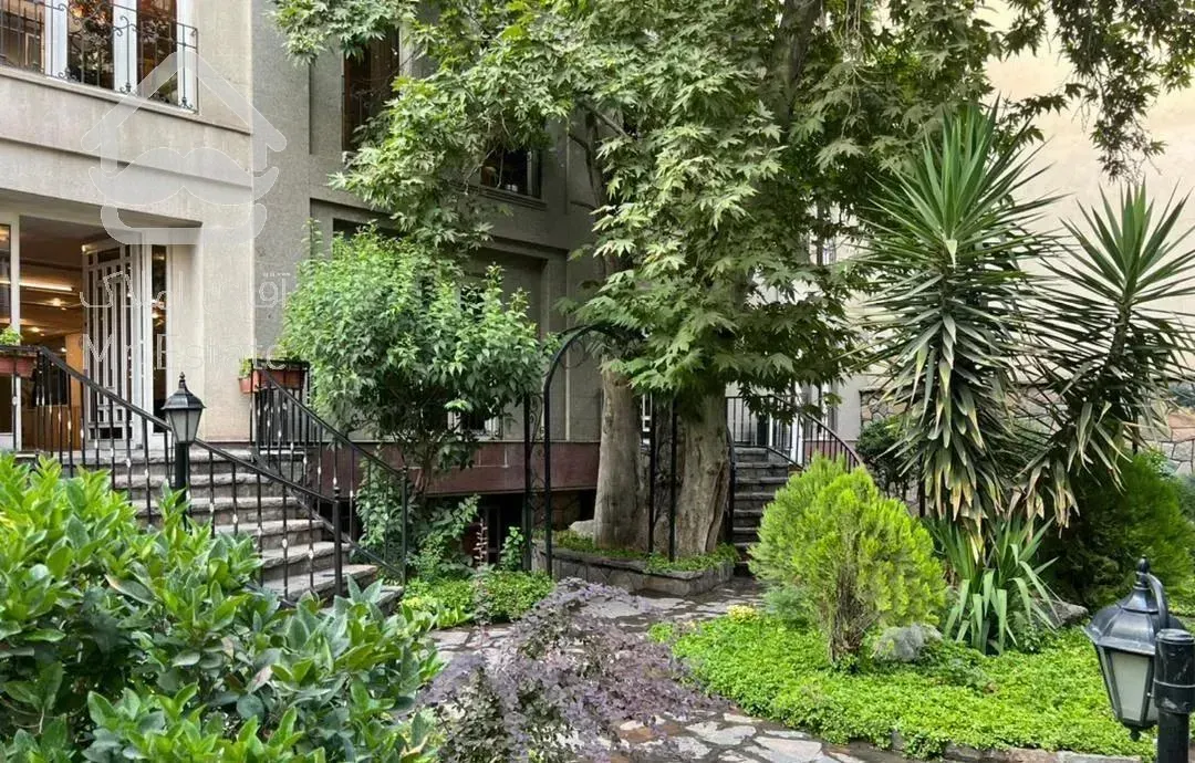 آپارتمان ۱۵۰ متری دنج و دلباز ۳ خوابه