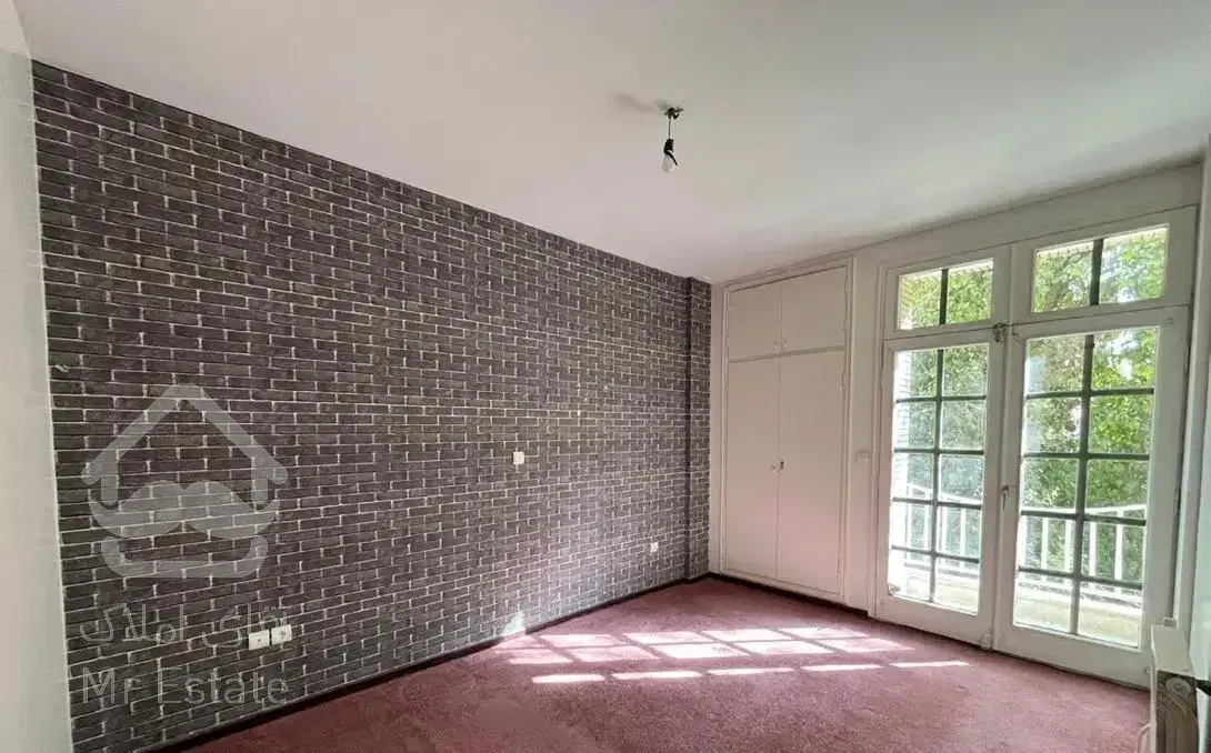 میرداماد/۱۶۰متر/۳خواب/باامکانات/نور نقشه عالی