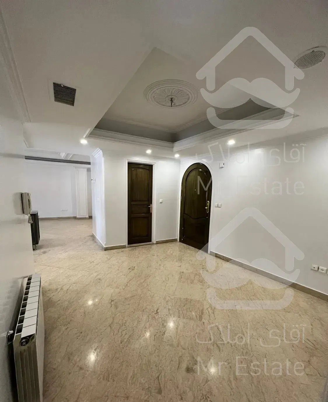 آپارتمان ۱۲۷ متری بدون مالک و تخلیه