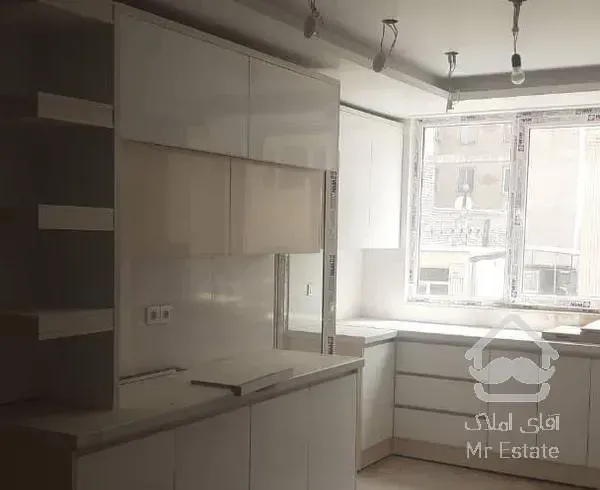 80متر دوخواب نوساز وکلید نخورده واقع در شادمهر