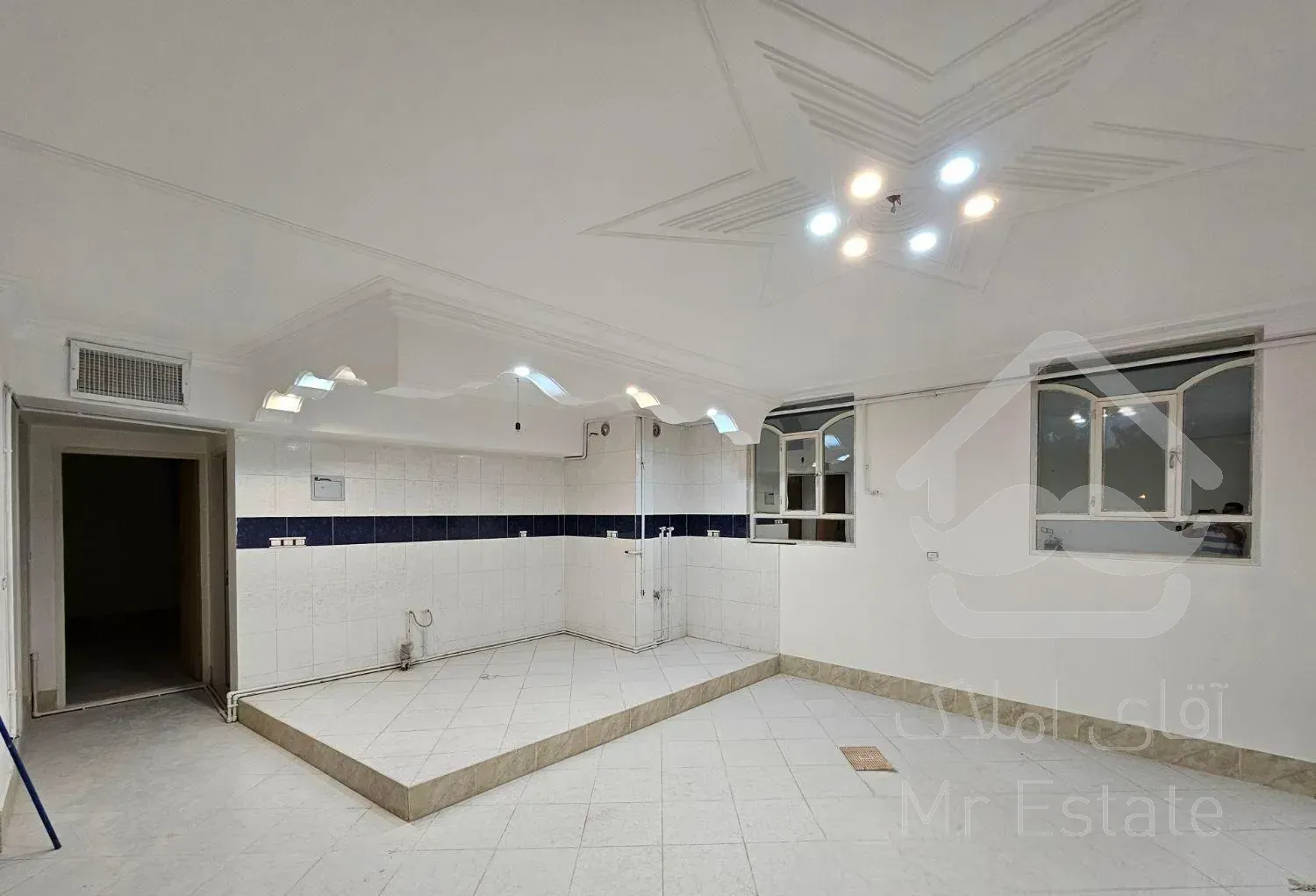 فروش آپارتمان۷۸متری۲ خوابه طبقه۲بلوار جمهوری ک ملت