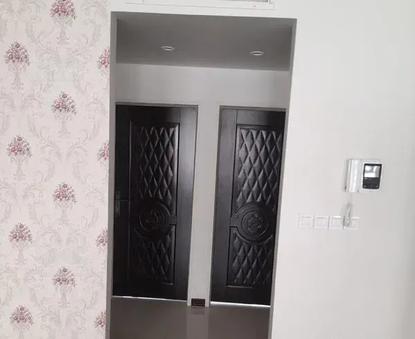 اپارتمان حدودن۱۳۰متردوخواب