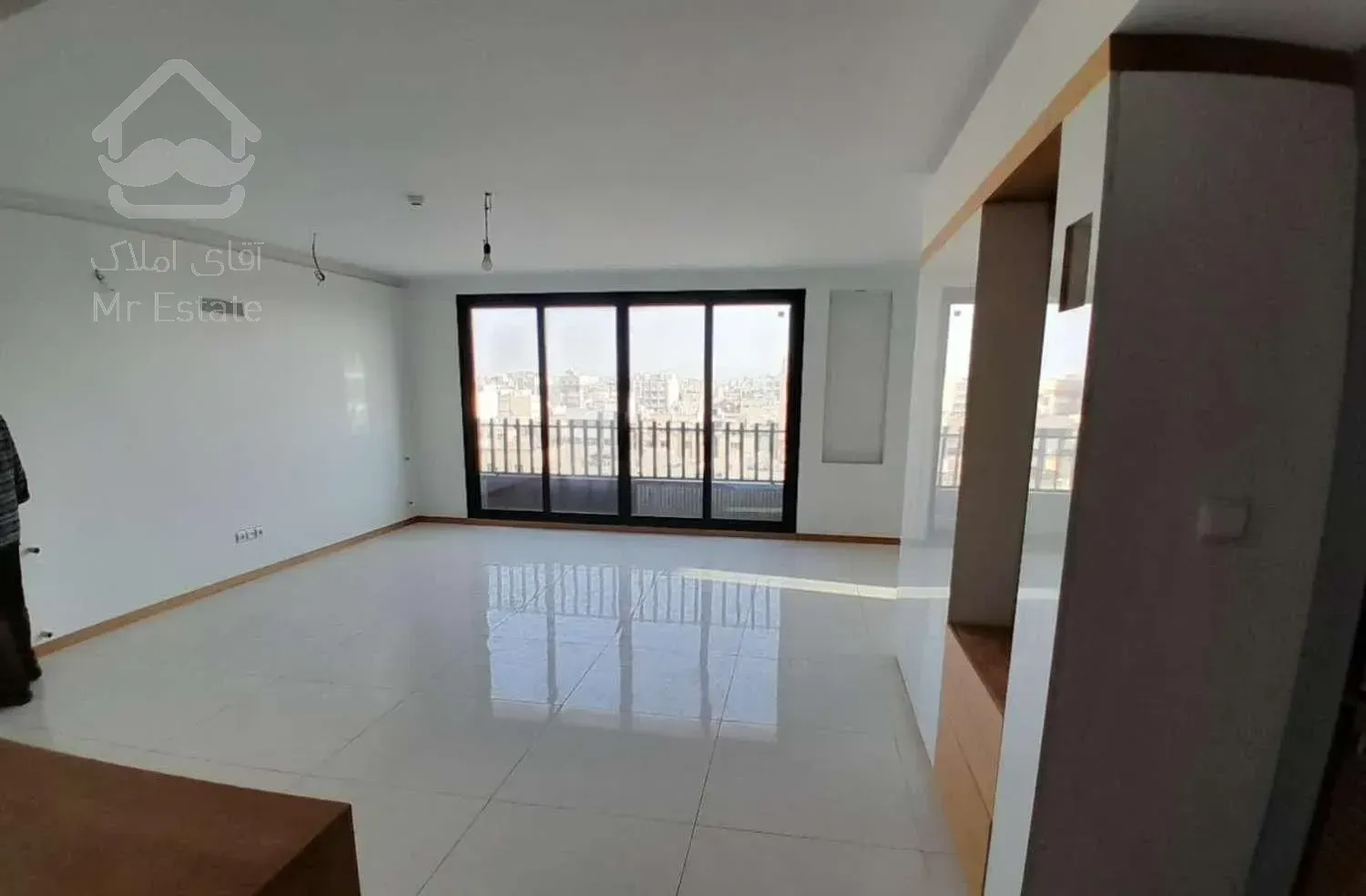 175متـر / بـر طاهـرزاده / تمـام شیـشه