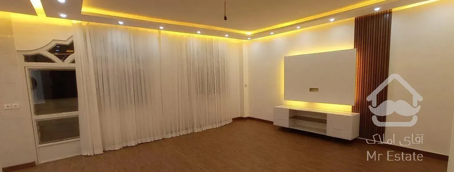 کوثر شمالی تک واحدی طبقه آخر جنوبی