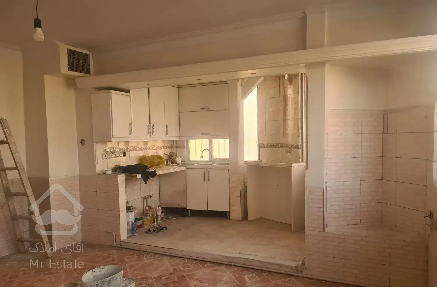 فروش آپارتمان دونپش در خیابان