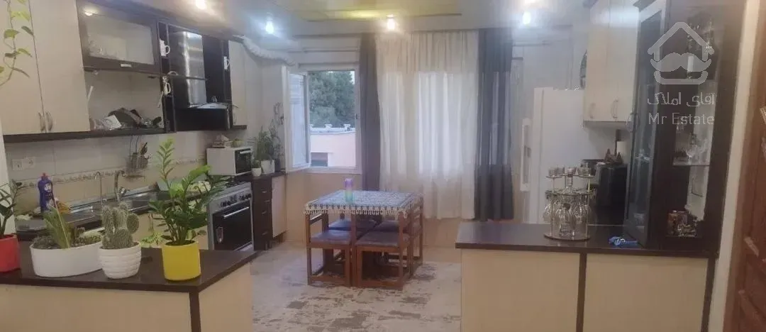 ۸۵ متر طلا /خیابان کاشان/زیر بهای کل منطقه