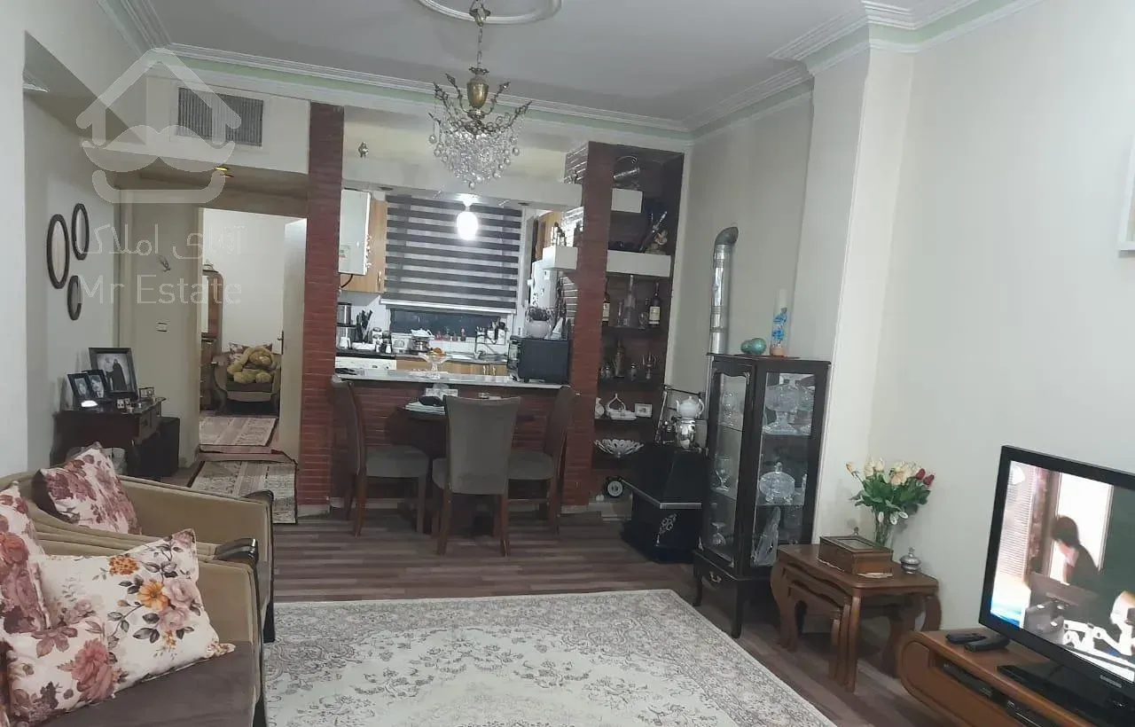 فروش آپارتمان خوش نقشه ۶۰ متری  در شهرک امام خمینی