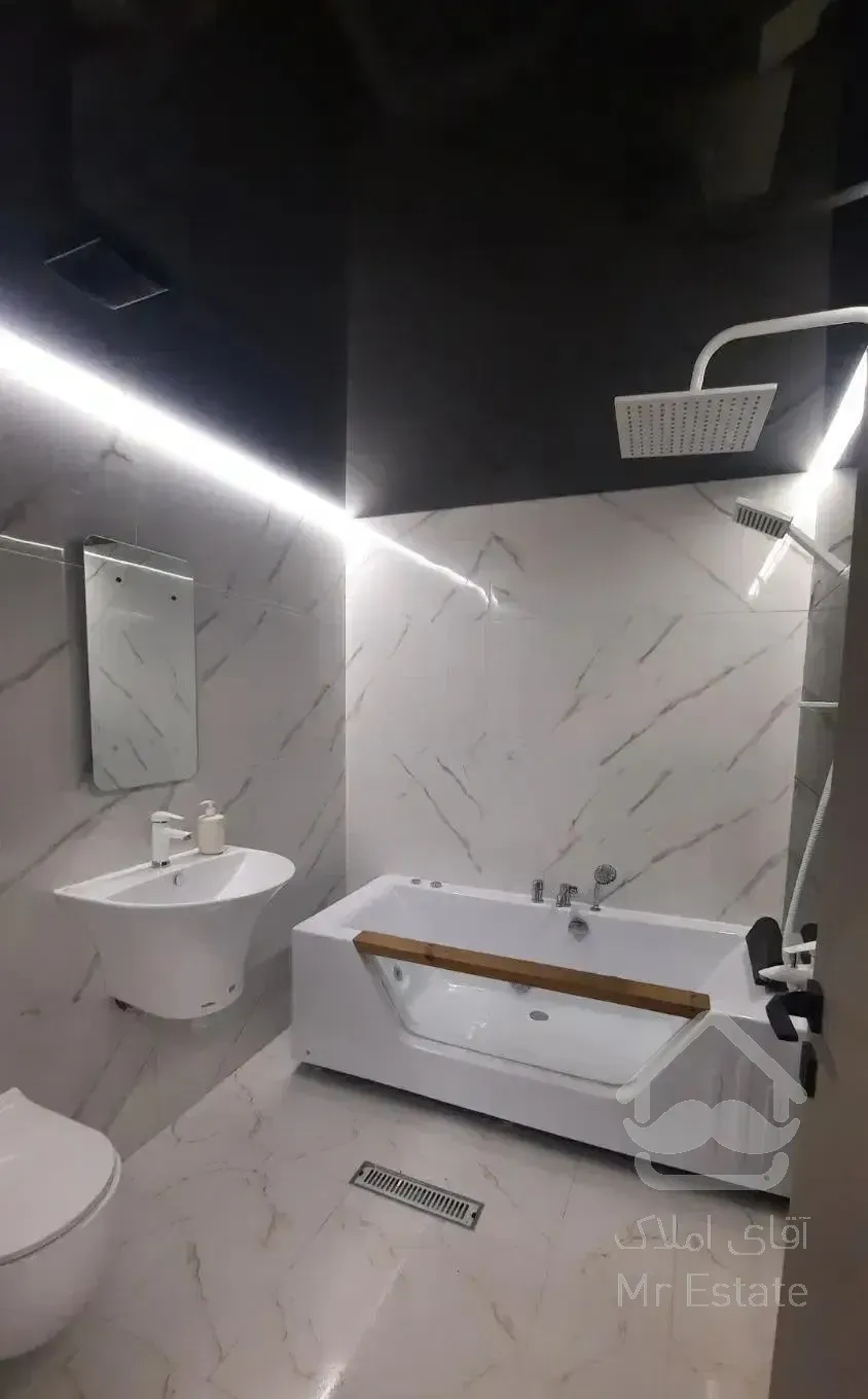 پنت هوس ۴ خوابه