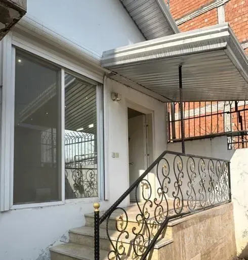 فروش خانه ویلایی ۱۸۰ متری ۲ خوابه