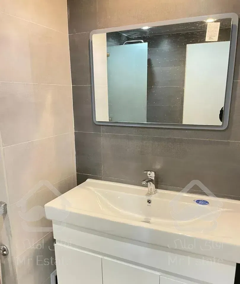 141 متر سه خوابه اکباتان