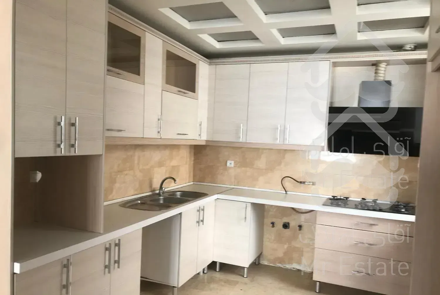 دو خوابه/ ۹۰ متر/  تمیز/ مناسب خانه اولی