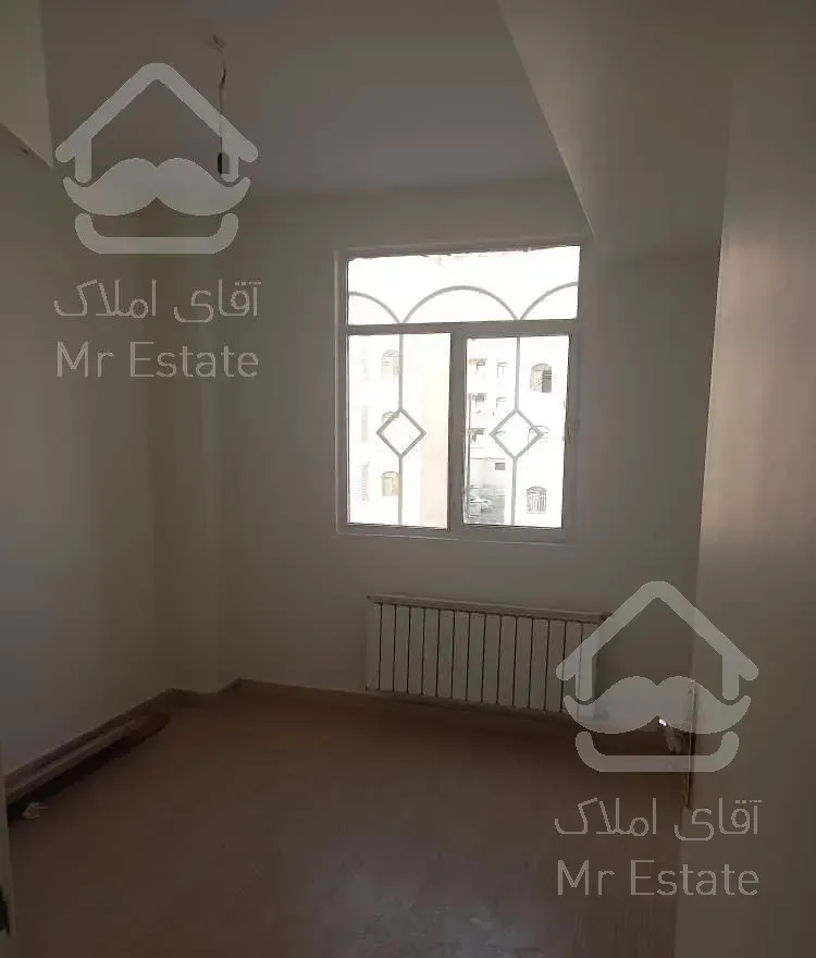 77متر 2خواب شمال دریاچه چیتگر/باقری