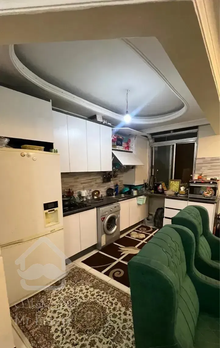 ۱۰۵متر دو خوابه طبقه اول، بازسازی شده،زیبادشت بالا