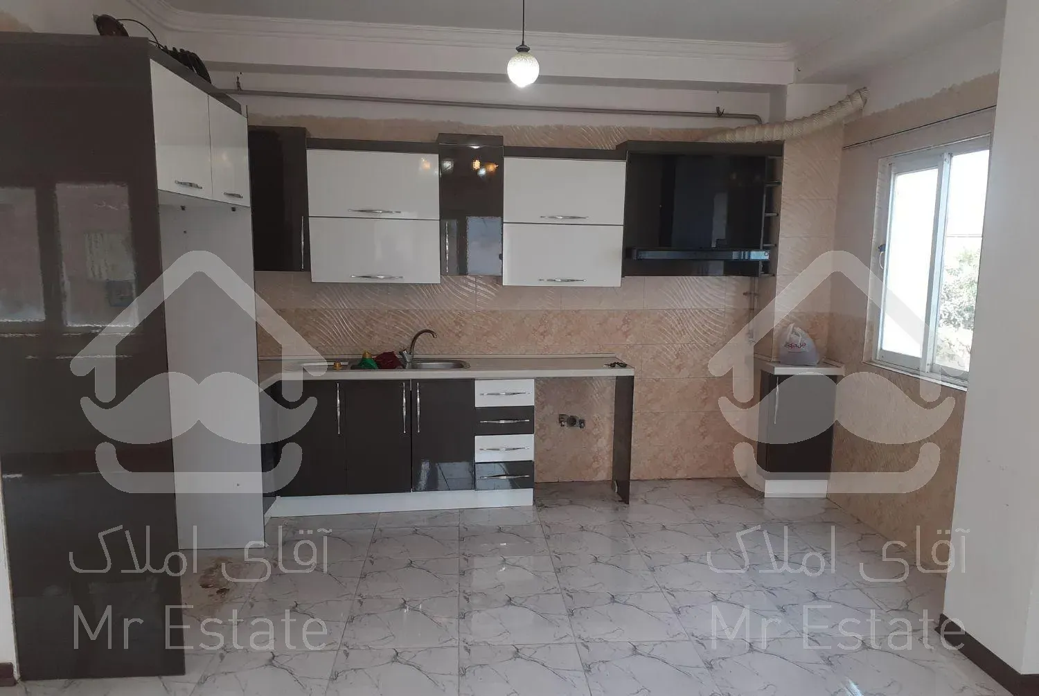 فروش اپارتمان ۸۳ متری