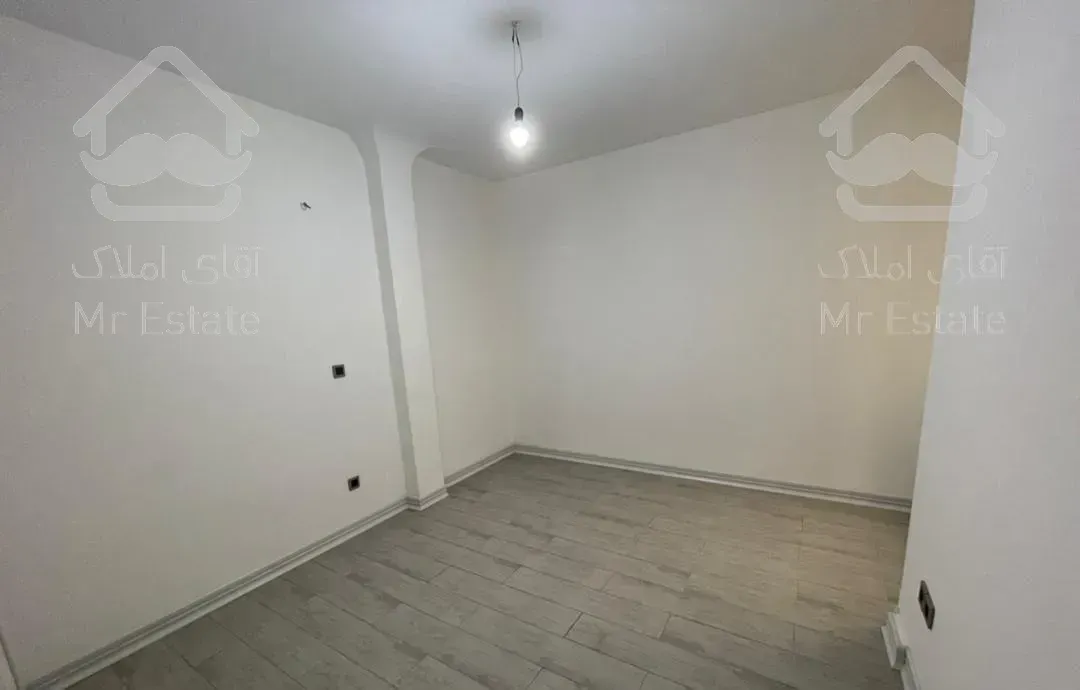 عراقی بالای همت 87متر2خواب