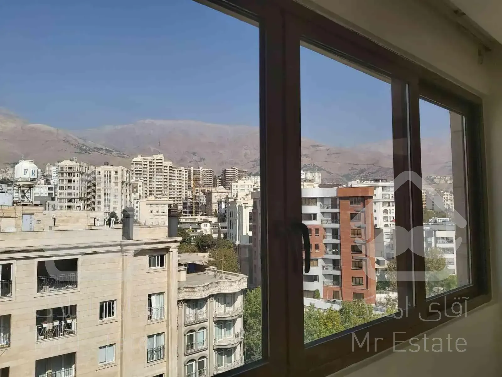 260 متر فول مشاعات اقدسیه طبقات بالا ویو بینظیر