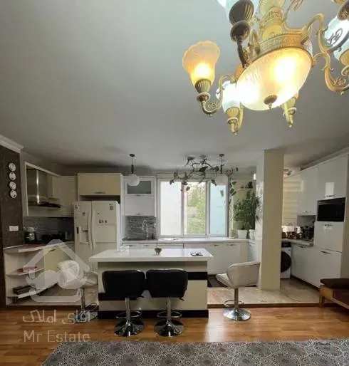 ۸۰ متری ۲ خوابه فول امکانات