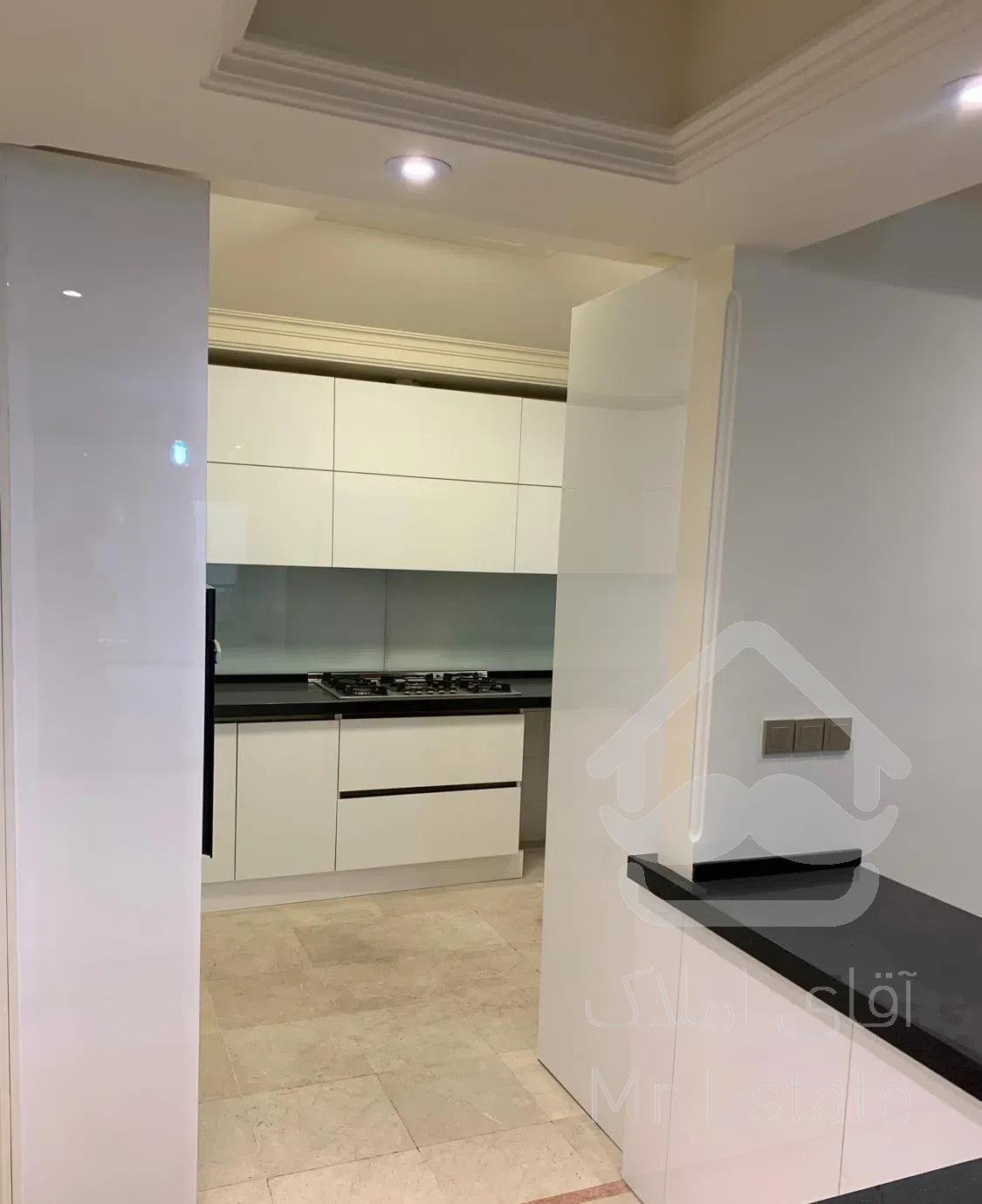 اپارتمان ۱۰۰ متر اندرزگو