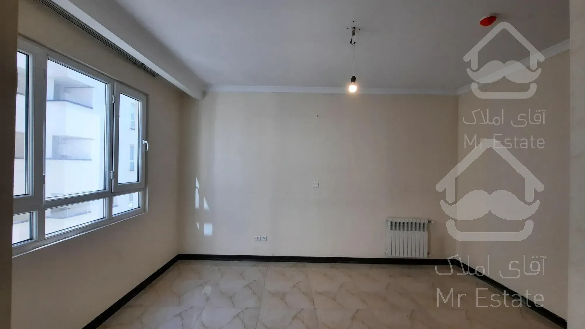 ۹۴متر دریاچه چیتگر منطقه۲۲ شهرک راه آهن برج باران