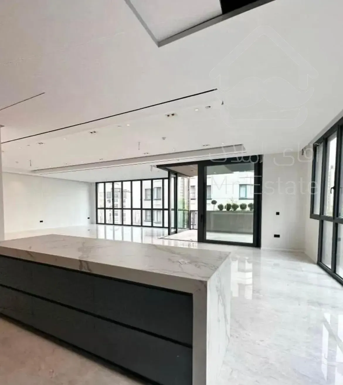 ۱۶۵ متر **نوساز کلید نخورده **۲ پارکینگ نگین گیشا