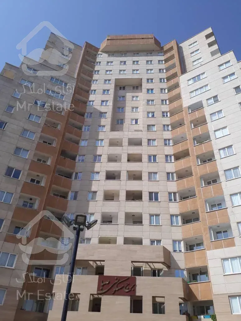 رهن کامل قابل تبدیل واحد ۱۱۸ متری برج در بلوار کوهک