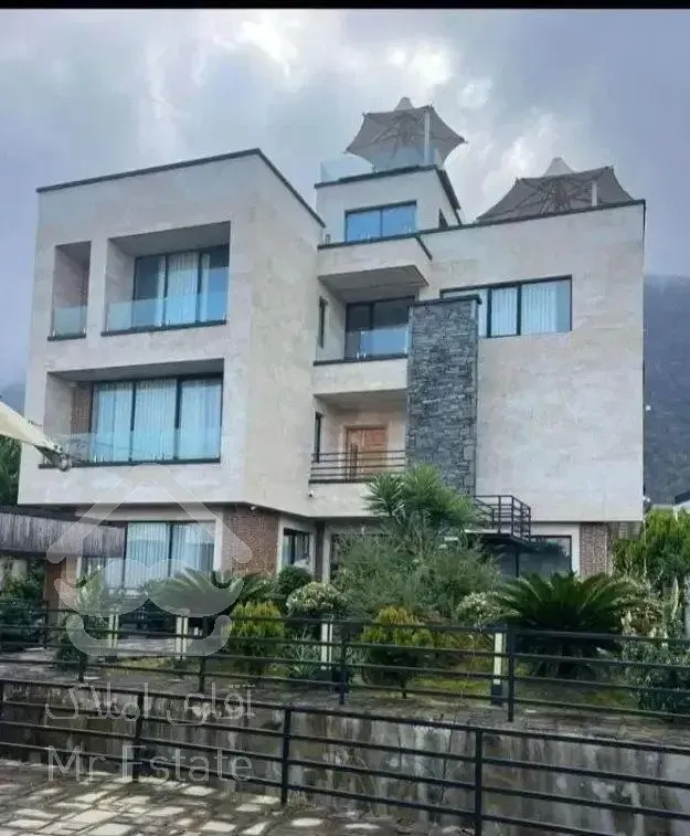 فروش ویلا استخردار 650متری در نوشهر حوالی چلک